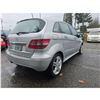 Image 9 : DUNCAN - 2011 MERCEDES-BENZ B200 GREY  201580 KMS - 612762-1