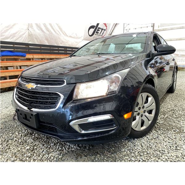 PARKSVILLE - 2015 CHEVROLET CRUZE GREY 206610 KMS - 130079-3