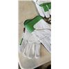 Image 3 : 6 NEW PAIRS WATSON XL GLOVES. 3 PAIRS LINED, 3 PAIRS ARE WORK GLOVES