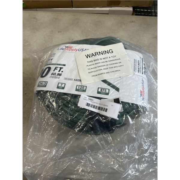 HEAVY DUTY LIGHTED 200 FT GREEN EXTENSION CORD. 14AWG/3C