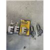 Image 1 : 5 HEAVY DUTY LOCKS WITH KEYS