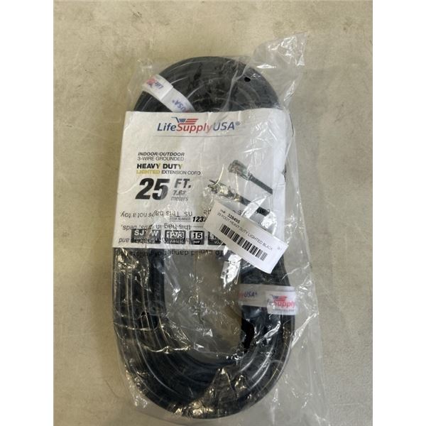 25 FOOT HEAVY DUTY LIGHTED BLACK EXTENSION CORD. 12AWG/3C