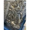 Image 3 : TRAY OF NEW SNAP CLIPS AND TRAY OF SMALL MAGNIFIERS