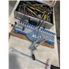 Image 3 : TABLE TOP VICE  CLAMP AND CASE PF HAND TOOLS