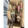 Image 1 : BOX OF WOOD CLAMPS