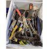 Image 3 : 4 TRAYS OF TOOLS INCLUDING MEASURING TAPES, RATCHETS, HIGHWAY EMERGENCY REFLECTOR LIGHTS ETC