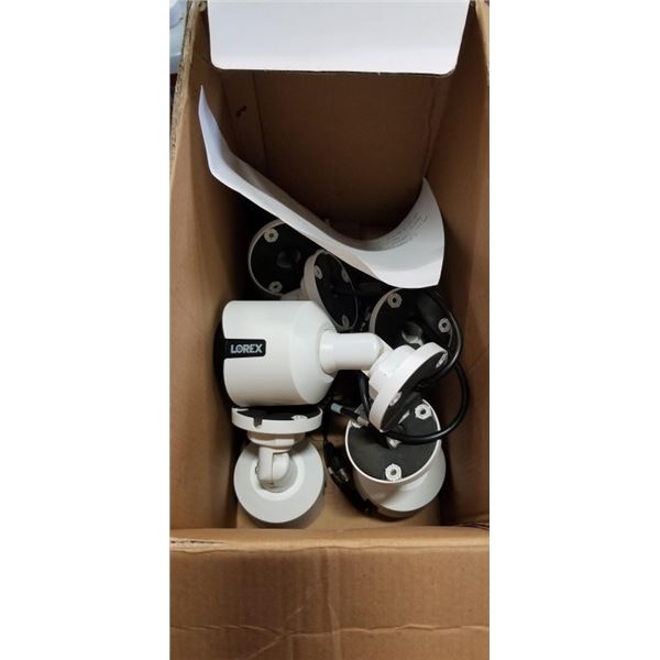 6 PCS LOREX WIRED ANALOG HD SECURITY CAMERAS WITH AN ADJUSTABLE MOUNTING BASE & ATTACHED BN/POWER CO
