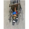 Image 2 : FREESTANDING STAINLESS BATH TUB FAUCET