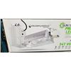 Image 3 : 2 NEW SUN SYSTEM COMMERCIAL FIXTURES