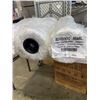 Image 2 : CLEAR VENTED BAGS. 100/ROLL. 30X22X72