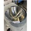 Image 1 : NEW STAINLESS STEEL SINK