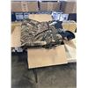 Image 1 : OUTBOUND INSULATED FISHING WADDERS. SIZE 13