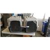 Image 1 : 2 MEDIUM PET CRATES