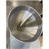 Image 2 : STAINLESS STEEL FUNNEL