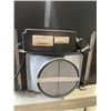 Image 2 : GLASS RANGE HOOD
