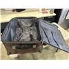 Image 3 : EDDIE BAUER SUITCASE