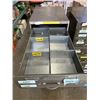 Image 5 : METAL SHOP HARDWARE CABINET
