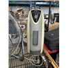 Image 2 : 2 FANS AND HEATER