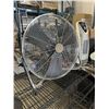 Image 4 : 2 FANS AND HEATER