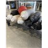 Image 2 : LARGE LOT OF BUOYS