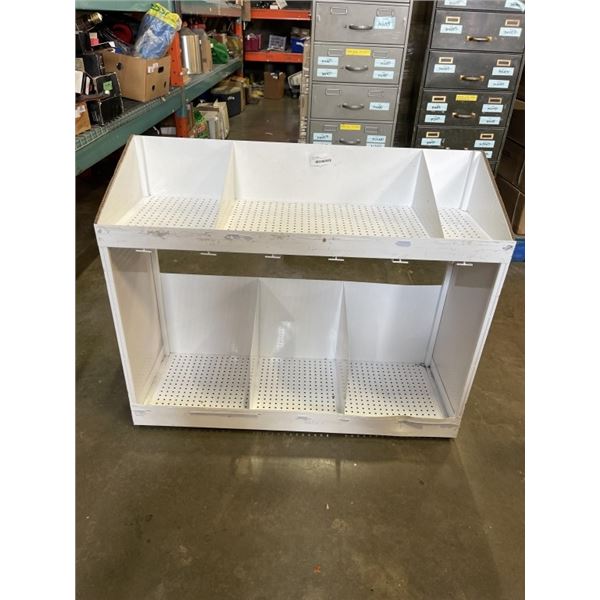 WHITE RETAIL DISPLAY SHELF