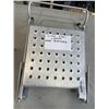 Image 1 : LITTLE GIANT LADDER WORK PLATFORM