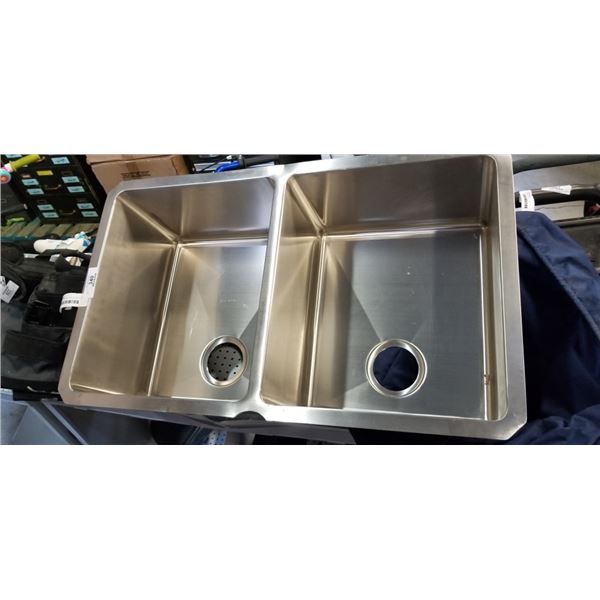 NEW STAINLESS DUAL BASIN DROP IN OR UNDERMOUNT SINK