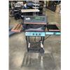 Image 1 : KENMORE PROPANE BARBEQUE. WORKING