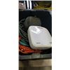 Image 3 : PLASTIC TOTE OF EXTENSION CORDS, LIGHTS, JUMPER CABLES, KNEE PADS, LIFT MASTER