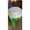 Image 4 : TWO 200 FOOD GRADE STEEL DRUMS WITH LIDS