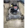 Image 4 : GAS POWER LAWN MOWER - WORKING