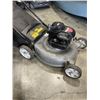Image 5 : GAS POWER LAWN MOWER - WORKING