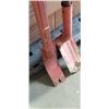 Image 2 : BOW RAKE AND PRY BAR