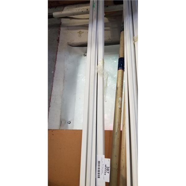BUNDLE OF 25 SHOE MOULDING