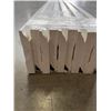 Image 3 : BUNDLE OF 10 BASEBOAD MOULDING WITH PROFILE 8FT LONG, FACTORY PAINTED WHITE