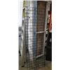 Image 1 : 4 PC BLACK GRIDWALL, 24X72 INCH, BENT