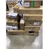 Image 3 : PALLET OF VIVO ITEMS