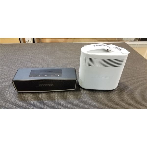 2 BOSE SPEAKERS