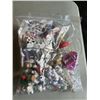 Image 2 : TRAY OF 101 DALMATION COLLECTIBLE TOYS ETC