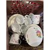 Image 5 : 6 BOXES AND CRATES OF VINTAGE MADE IN GERMANY CHINA SET
