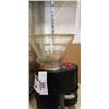 Image 3 : BODUM COFFEE GRINDER & CANNISTER. WORKING