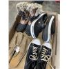 Image 3 : TRAY OF NEW SHOES