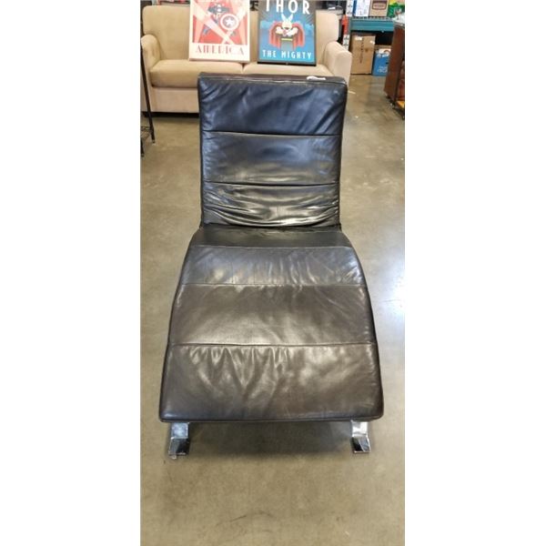 MODERN BLACK LEATHER CHAISE