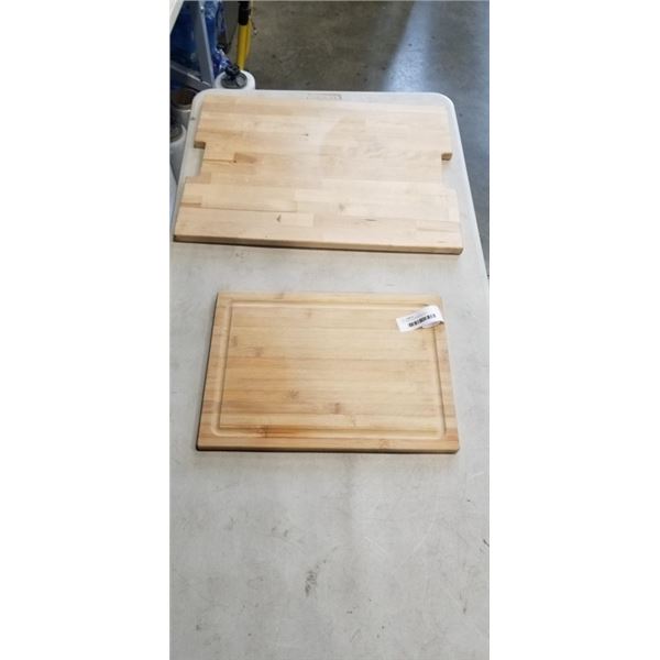 2 WOODEN CUTTING BOARDS
