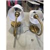 Image 2 : 2 WALL SCONCE LIGHTS