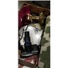 Image 3 : TRAY OF HOUSEHOLD ITEMS INCLDING LEAN MEAT FAT GRILLING MACHINE, HOUSE MAT, TABLE CLOCK, WATER BOTTL