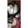 Image 4 : TRAY OF HOUSEHOLD ITEMS INCLDING LEAN MEAT FAT GRILLING MACHINE, HOUSE MAT, TABLE CLOCK, WATER BOTTL