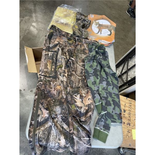CABELAS / REAL TREE HUNTING PANTS AND SHIRT, SIZE 32 AND MEDIUM, AND GAME BAG ETC