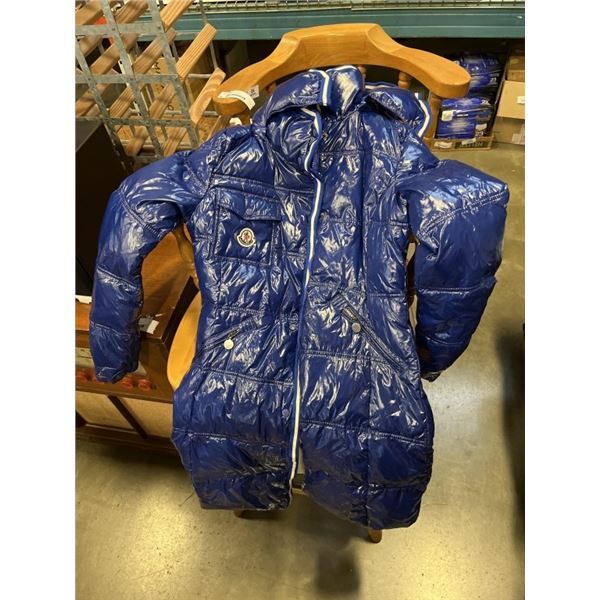 MONCLER JACKET SIZE MEDIUM