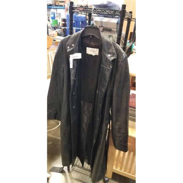 JONATHAN CHRISTOPHER LEATHER JACKET. SIZE 40